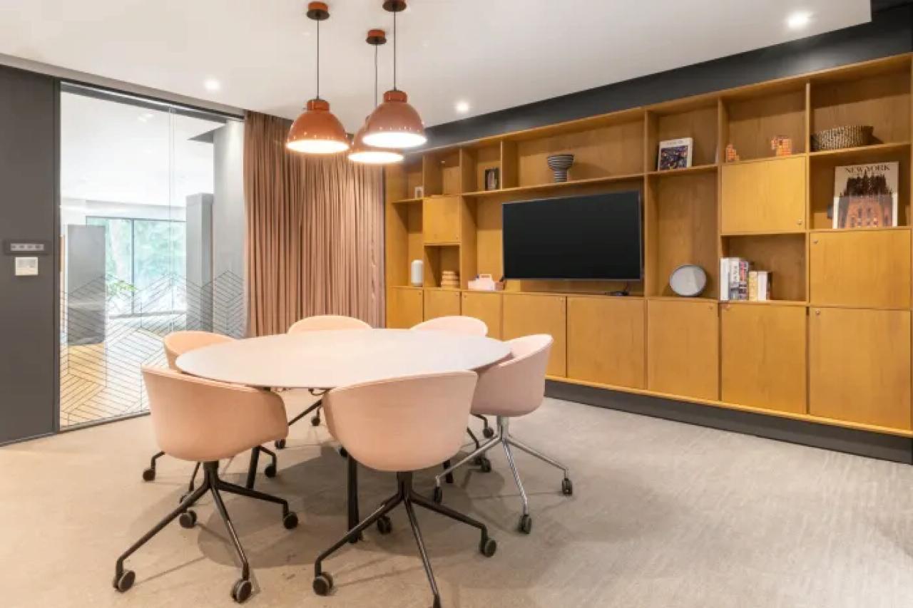 Coworking La Défense 6m² Location coworking Puteaux Hauts-de-Seine OLBUR2003229 0